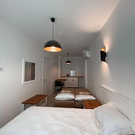 Amber Boutique Hotell *