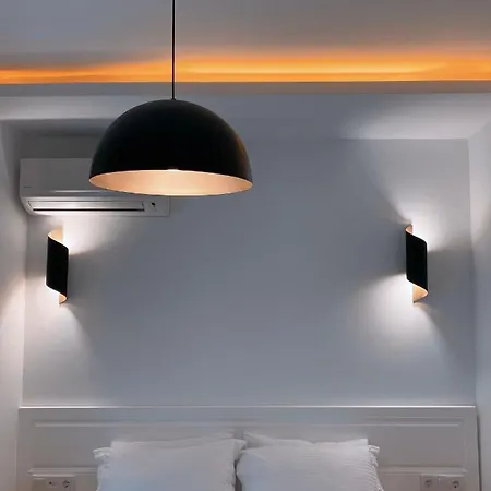 Amber Boutique Çeşme